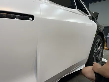 제네시스 G90, Avery Satin White(에이버리 사틴 화이트) 전체 랩핑 강남 양재동 자동차 드레스 업 전문 쪼군샵 / 서초, 강남, 양재