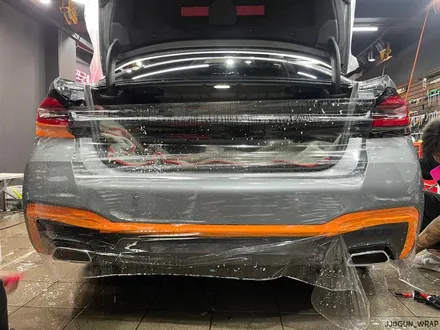 신 차 모습 그대로 도장 보호!! BMW 530e 전체 PPF 강남 양재동 자동차 드레스 업 전문 쪼군샵 / 서초, 강남, 양재