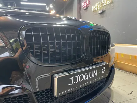 랩핑 맛집, 쪼군샵 BMW 740 LI 크롬 딜리트(크롬 죽이기) 시공, / 서초, 강남, 양재