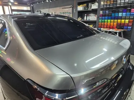 강남 양재 자동차 랩핑, BMW 740 d 듀오톤 투톤 랩핑 / 강남구 역삼동