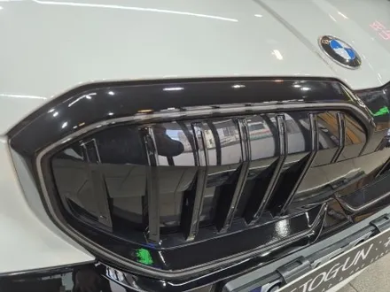 BMW 5시리즈 그릴 부분 랩핑 시공 / 강남구 역삼동