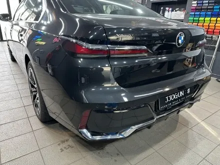 강남 양재동, BMW 740 i 크롬 딜리트(크롬 죽이기) 부분 랩핑 / 강남구 역삼동