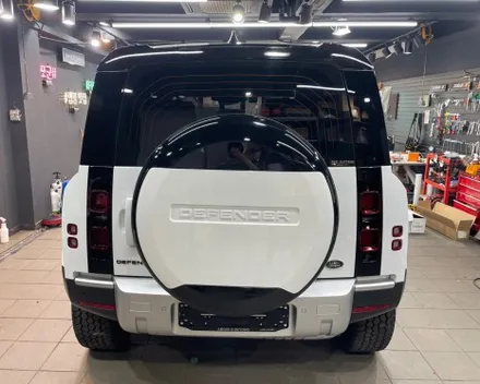 완벽한 익스테리어 팩, 랜드로버 디펜더 블랙 패키지 시공 / 서초, 강남, 양재