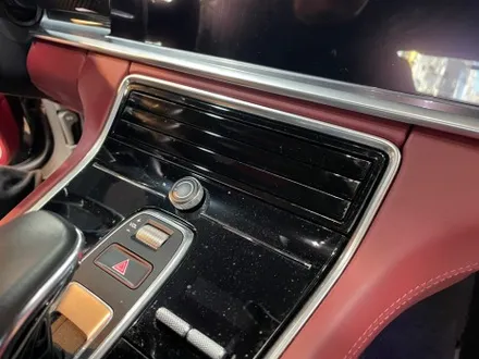 실내의 품위를 지켜줄 수 있는 포르쉐 파나메라 GTS 실내 PPF / 서초, 강남, 양재