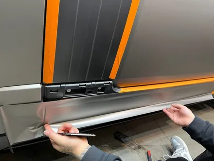 레인지로버 보그, Matte Gray Aluminum(매트 그레이 알루미늄) 전체 래핑 + 블랙 패키지 / 서초, 강남, 양재