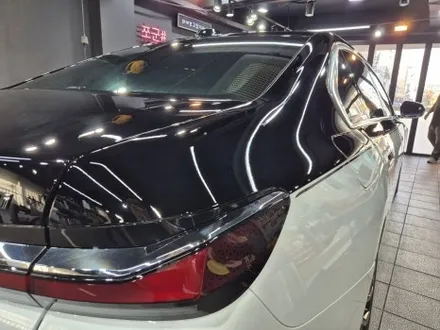 화이트 앤 블랙, 순정처럼 듀오톤(투톤) 블랙 PPF 시공, BMW 740 i / 강남구 역삼동