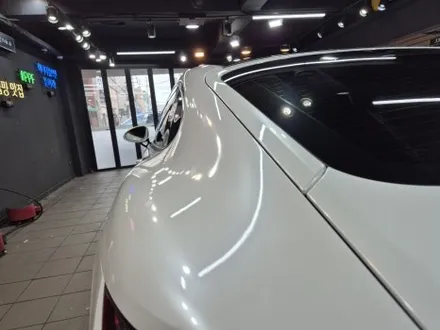 포르쉐 파나메라 4 비닐 프로그 글로시 펄 화이트 전체 랩핑 / 강남구 역삼동