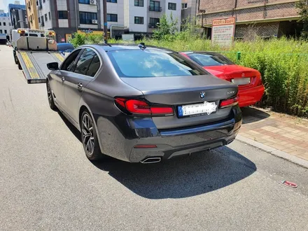 [씨씨씨랩핑] BMW g30 5시리즈 3M2080 사틴다크그레이 뒷범퍼 보험수리.보험랩핑(남양주별내.다산.호평.마석.구리) / 구리시 사노동