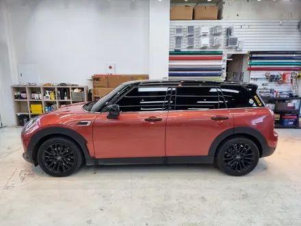 [씨씨씨랩핑]BMW 미니쿠퍼 클럽맨 전체랩핑 에이버리 엠블런스 옐로우  -남양주.양주.구리.포천.서울.의정부 자동차 랩핑 전문점- / 구리시 사노동