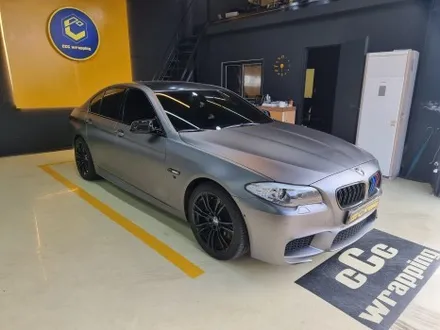 [씨씨씨랩핑]  BMW 5시리즈 단종필름으로 인하여 전체랩핑 제거후 재시공 / 구리시 사노동
