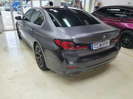 [씨씨씨랩핑] BMW g30 5시리즈 3M2080 사틴다크그레이 뒷범퍼 보험수리.보험랩핑(남양주별내.다산.호평.마석.구리) / 구리시 사노동