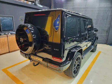 [남양주랩핑]메르세데스벤츠(mercedes-benz) g바겐 실내디자인 고광택 카본 필름으로 하이그로시 블랙 변신! / 구리시 사노동