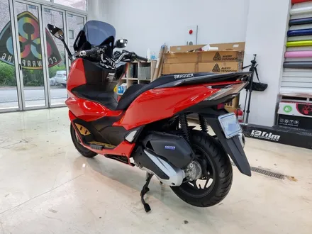[씨씨씨랩핑] 혼다(HONDA) PCX 스쿠터 전체랩핑 에이버리 카디날 레드 시공 / 구리시 사노동