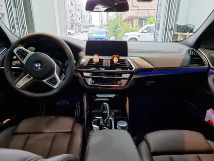 [씨씨씨랩핑] BMW X4 기어콘솔 기어박스 실내랩핑 시공 3M2080 메트릭스 블랙 시공 / 구리시 사노동