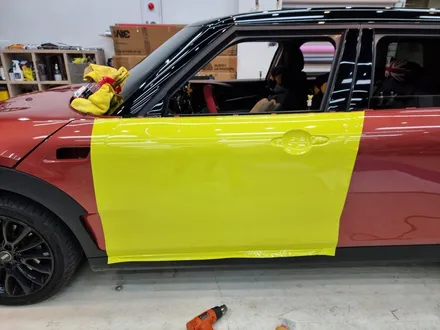 [씨씨씨랩핑]BMW 미니쿠퍼 클럽맨 전체랩핑 에이버리 엠블런스 옐로우  -남양주.양주.구리.포천.서울.의정부 자동차 랩핑 전문점- / 구리시 사노동