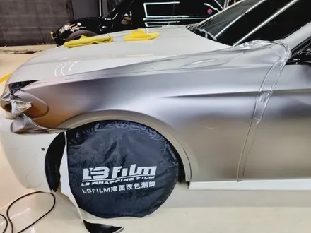[씨씨씨랩핑]  BMW 5시리즈 단종필름으로 인하여 전체랩핑 제거후 재시공 / 구리시 사노동