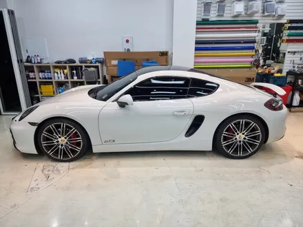 [씨씨씨랩핑]포르쉐 카이맨GTS 루프스킨 3M2080 유광블랙 / 구리시 사노동