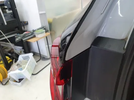 [씨씨씨랩핑] 르노삼성 qm6 뒤휀더(뒤팬더) 3M 2080 유광블랙 부분 자동차 랩핑 시공  (남양주,양주,구리,의정부) / 구리시 사노동