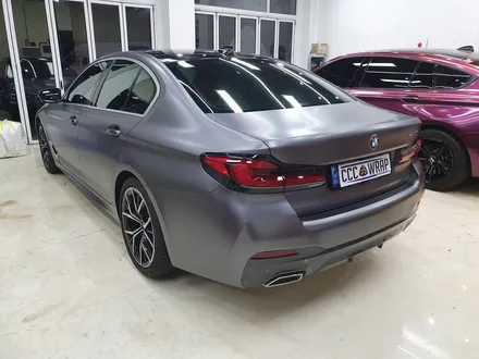 [씨씨씨랩핑] BMW g30 5시리즈 3M2080 사틴다크그레이 뒷범퍼 보험수리.보험랩핑(남양주별내.다산.호평.마석.구리) / 구리시 사노동