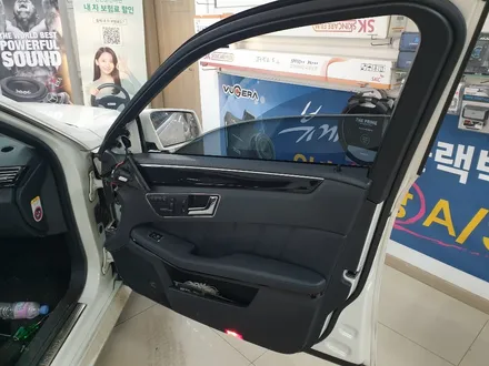 청주 벤츠애니가드반사필름시공  영운동열차단썬팅 카스톨 / 청주, 세종, 천안