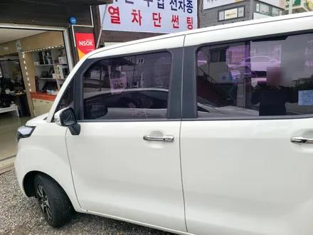 뜨거워서 운전하기싫다~ 레이 쿠폰썬팅 제거하고 열차단잘되는 반반사필름으로 전체시공하기 ! #청주열차단썬팅 #레이열차단썬팅#레이반사썬팅 / 청주, 세종, 천안