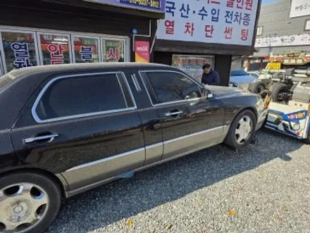 경북봉화 에쿠스리무진 키가안돌아가서 서비스센터에서 보름동안수리하다가 폐차권유~ 청주까지렉카로달고오셨습니다.#노브키수리#에쿠스노브키불량#에쿠스스타트버튼 / 청주, 세종, 천안