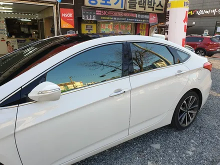 청주  현대 i40 살룬 열차단썬팅 파노라마썬루프 썬팅 영운동 카스톨 블랙박스 네비게이션 후방카메라 원격시동경보기 / 청주, 세종, 천안