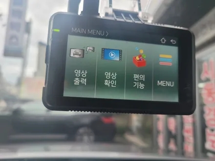 청주 제네시스 BH 뷰게라 블랙박스 레전드 64기가 열차단썬팅 애니가드반사썬팅 전후방카메라 교체 안드로이드올인원 장착 청주카스톨 / 청주, 세종, 천안