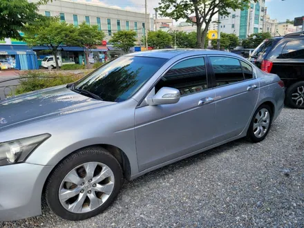 청주 혼다어코드 애니가드 반사썬팅시공 AP80R  전체썬팅 파인뷰블랙박스 LX5000 후방카메라 청주수입차시공 청주카스톨 / 청주, 세종, 천안
