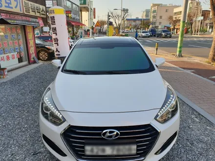 청주  현대 i40 살룬 열차단썬팅 파노라마썬루프 썬팅 영운동 카스톨 블랙박스 네비게이션 후방카메라 원격시동경보기 / 청주, 세종, 천안