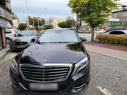 청주 벤츠S500 열차단썬팅 애니가드AP80R30% 블랙박스뷰게라 레전드128기가 셀스타보조베터리장착 청주벤츠블랙박스 보조베터리 청주카스톨 / 청주, 세종, 천안