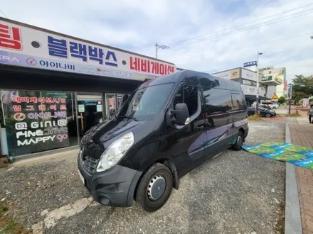 괴산에서 방문 르노마스터 캠핑카 카나로 안드로이드올인원10인치, AHD후방카메라 장착 마감깨끗합니다.#르노마스터안드로이드#르노마스터후방카메라#청주르노마스터카플레이 / 청주, 세종, 천안