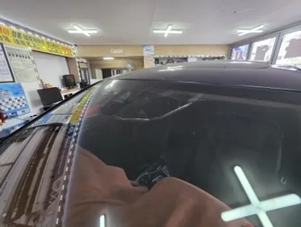 BMW528i 전면썬팅지에 기포랑 주름이?? 불량필름 제거후 애니가드COCO9반사필름으로시공 #청주반사썬팅#BMW열차단썬팅#BMW안드로이드#BMW원격시동 / 청주, 세종, 천안