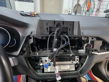 청주 BMW X4 카인원 프로맥스 안드로이드올인원 14.9인치 장착 ID6순정인포호환 DSP사운드 스마트한기능까지~ / 청주, 세종, 천안