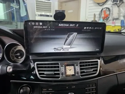 벤츠 W212 알리직구하신 안드로이드 올인원설치 커멘더는 NTG5.0인데 모니터는 NTG4.5 ???배선개조 하니 동작되네요~#벤츠안드로이드#벤츠블랙아웃#벤츠알리직구설치 / 청주, 세종, 천안