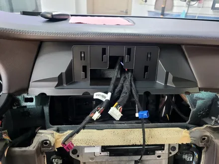 청주 BMW730D 알리직구 안드로이드올인원 장착 15년식 MBT 순정모니터액정불량으로 교체시공하였습니다.#청주BMW7시리즈안드로이드올인원#청주알리직구BMW#BMW모니터교체 / 청주, 세종, 천안