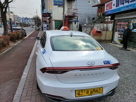 청주 애니가드반사썬팅 영운동카스톨 2020년 그랜져신형 개인택시 애니가드열차단반사썬팅시공 청주애니가드썬팅 / 청주, 세종, 천안