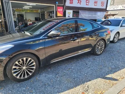 청주 주말 예약시공 그랜져hg 오랜된필름제거후 애니가드 반사필름으로 전체시공완료! #청주주말예약썬팅시공#청주썬팅#그랜져hg열차단썬팅 / 청주, 세종, 천안