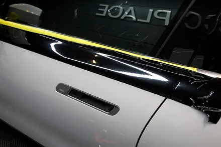 구리 하남 투톤 랩핑, BMW G70 7시리즈 화이트 바디에 듀오톤으로 플래그십의 품격을 입히다 / 남양주시 평내동
