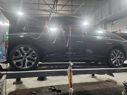 광주 타이어 휠복원 첨단휠복원 그랜져 신형 다이아몬드 컷팅휠 순정휠복원 / 광주 광산구