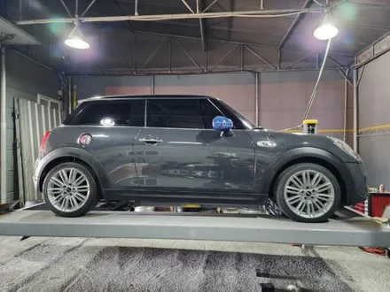 광주타이어 휠복원 첨단휠복원 BMW미니쿠퍼 18인치 도장휠복원 / 광주 광산구