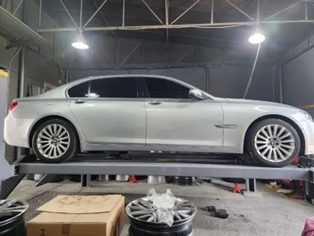 광주 휠복원 휠타이어 첨단휠복원BMW7시리즈 순정 19인치 도장휠복원 / 광주 광산구