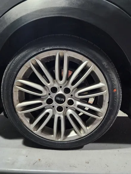 광주타이어 휠복원 첨단휠복원 BMW미니쿠퍼 18인치 도장휠복원 / 광주 광산구