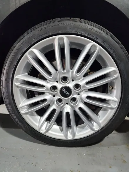 광주타이어 휠복원 첨단휠복원 BMW미니쿠퍼 18인치 도장휠복원 / 광주 광산구