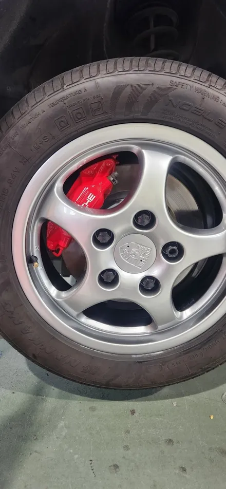포르쉐 휠복원,캘리퍼도색,bmw x6휠복원,보험처리,평택도색,고경도 도장,하이앤드도료,휠수리,각종부품도색,뮤즈커스텀 / 평택시 청북읍