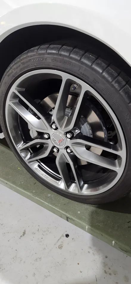 bmw휠도색,블랙유광휠도색,조색,수입차휠도색,평택휠복원,특수도색, / 평택시 청북읍