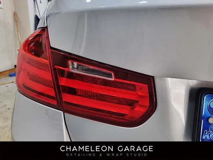 카멜레온게러지[BMW 320d 전체랩핑] 노원광택,PPF,디테일링,노원랩핑,랩핑,유리막코팅,노원세차,부분랩핑,사이드데칼,사이드스컷,디퓨저,디퓨저 랩핑,전체랩핑 카멜레온게러지 / 서울 노원구