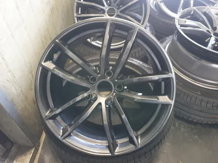 대구 휠복원-[신형BMW5 순정G30휠 고스트크롬 색상 휠도색]휠수리, 대구 자동차 휠 / 대구 동구 동호동