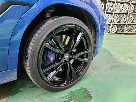 대구 자동차 휠도색-[BMW X6 순정휠 블랙유광 색상 휠복원]휠수리/휠도색/대구 자동차 휠 / 대구 동구 동호동