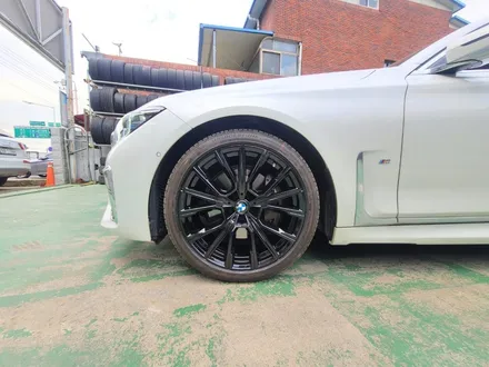 대구 휠도색-[신형 BMW 750LI 순정휠 블랙유광 색상 휠수리]휠복원/대구 자동차 휠 / 대구 동구 동호동